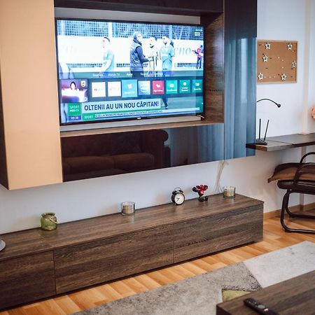 Adrian Home Libra Ploiesti Bagian luar foto