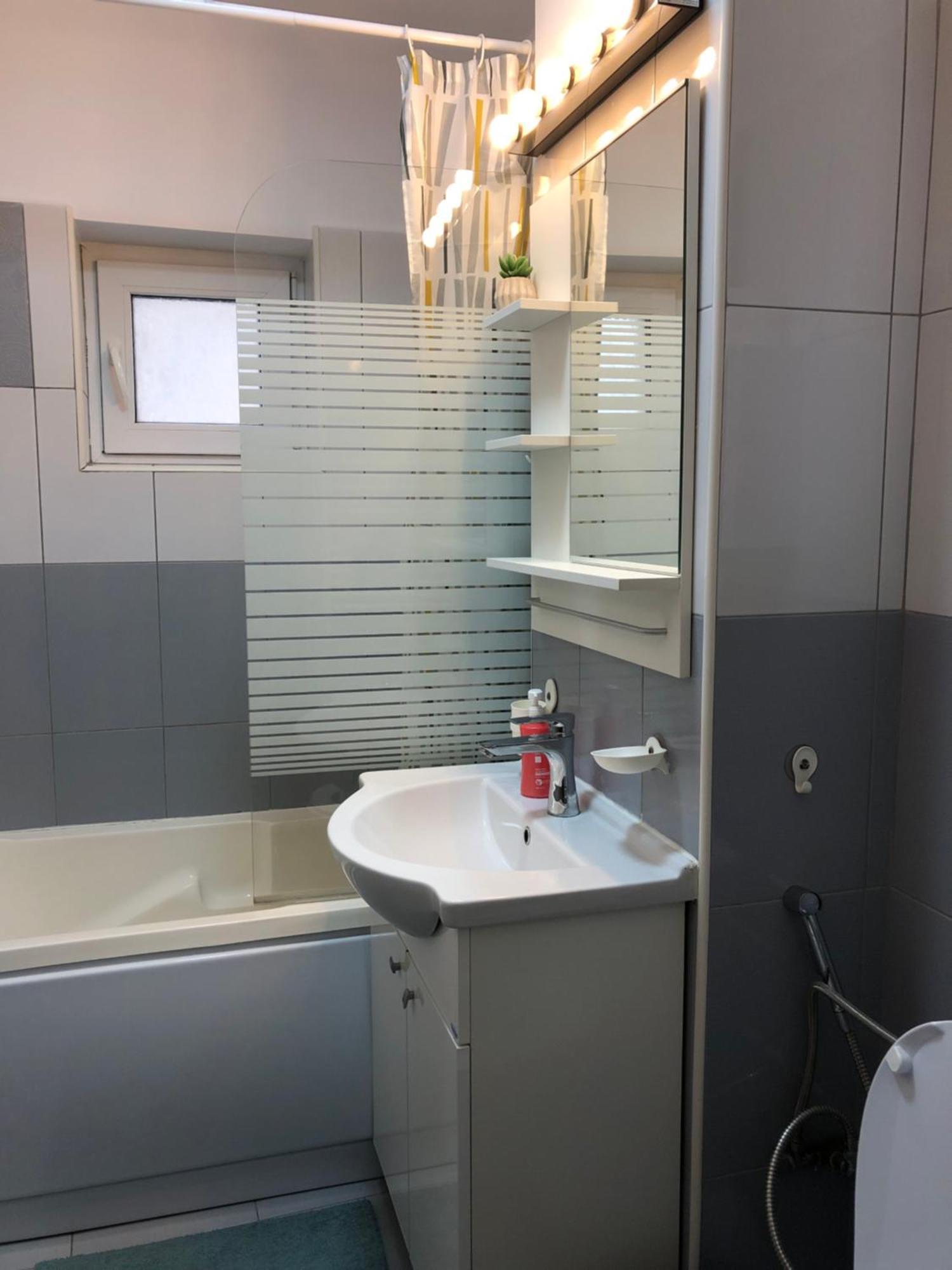 Adrian Home Libra Ploiesti Bagian luar foto